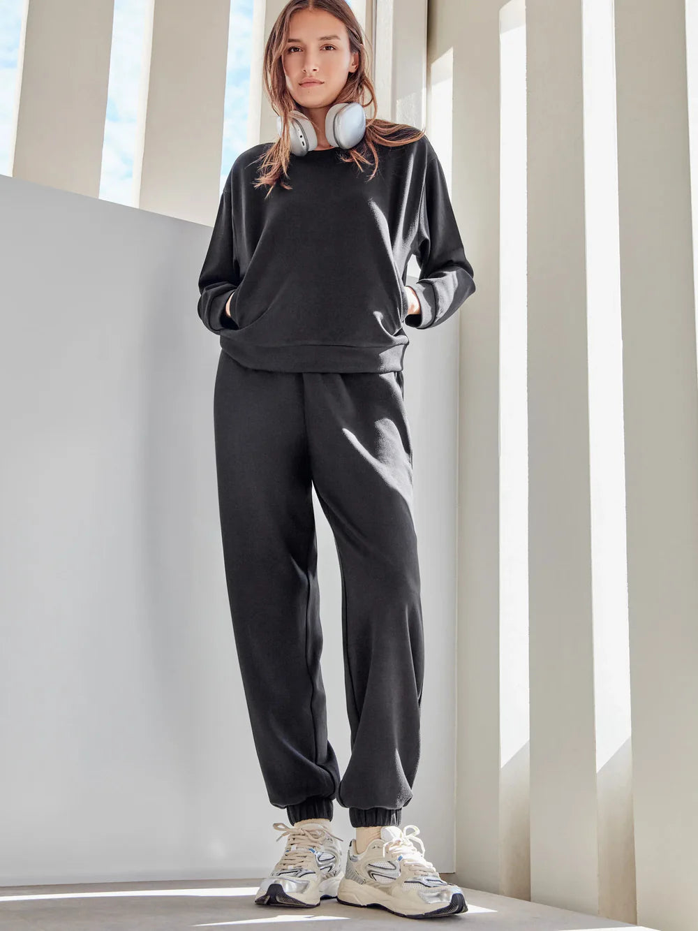 Pigiama Tuta Donna Gisela 2/70004TB – Felpa Crop e Pantalone Soft Touch Nero