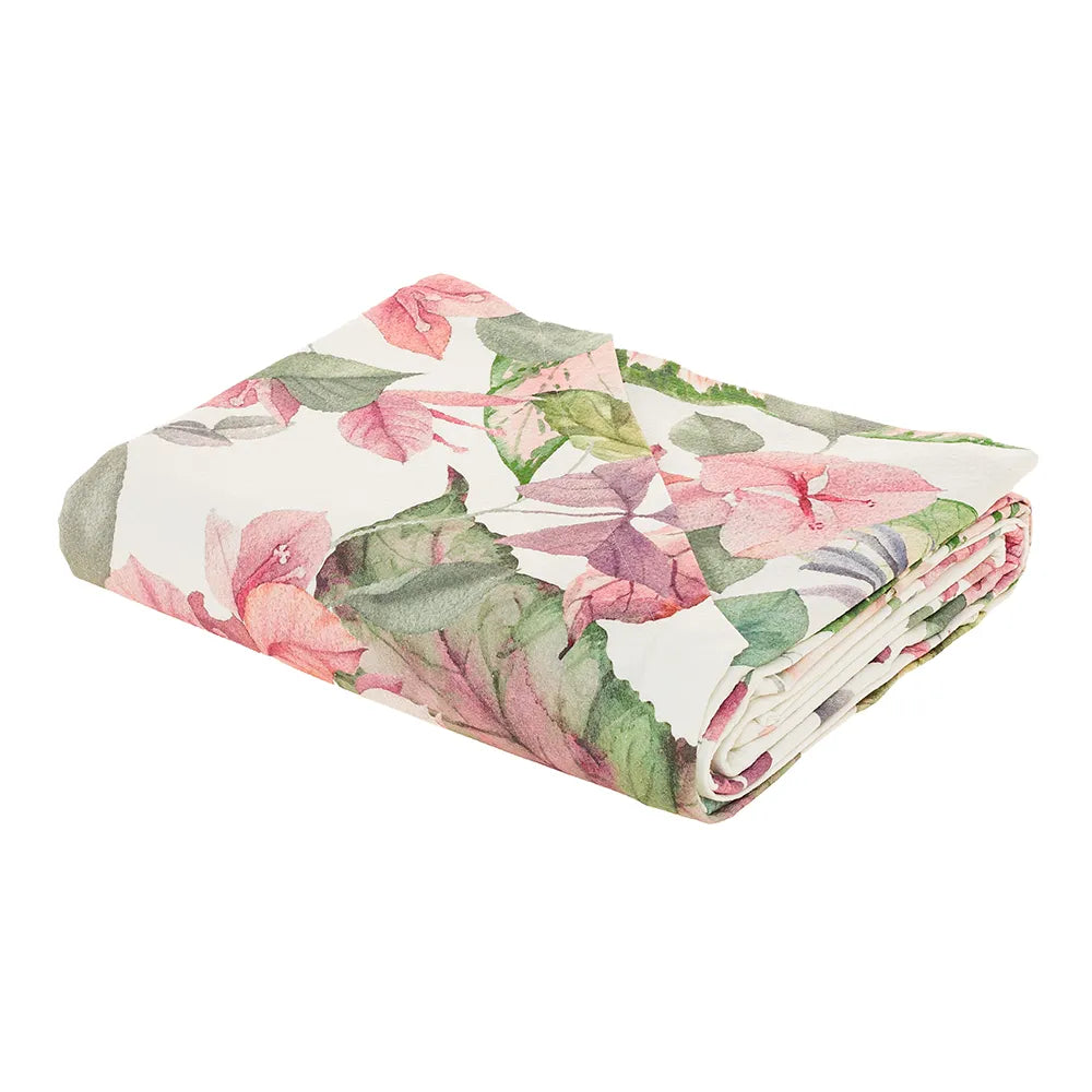 Copriletto matrimoniale Sentosa Tessitura Randi, misura 270x270 cm, in cotone matelassé con stampa floreale digitale, rifiniture artigianali e angoli sagomati Made in Italy.