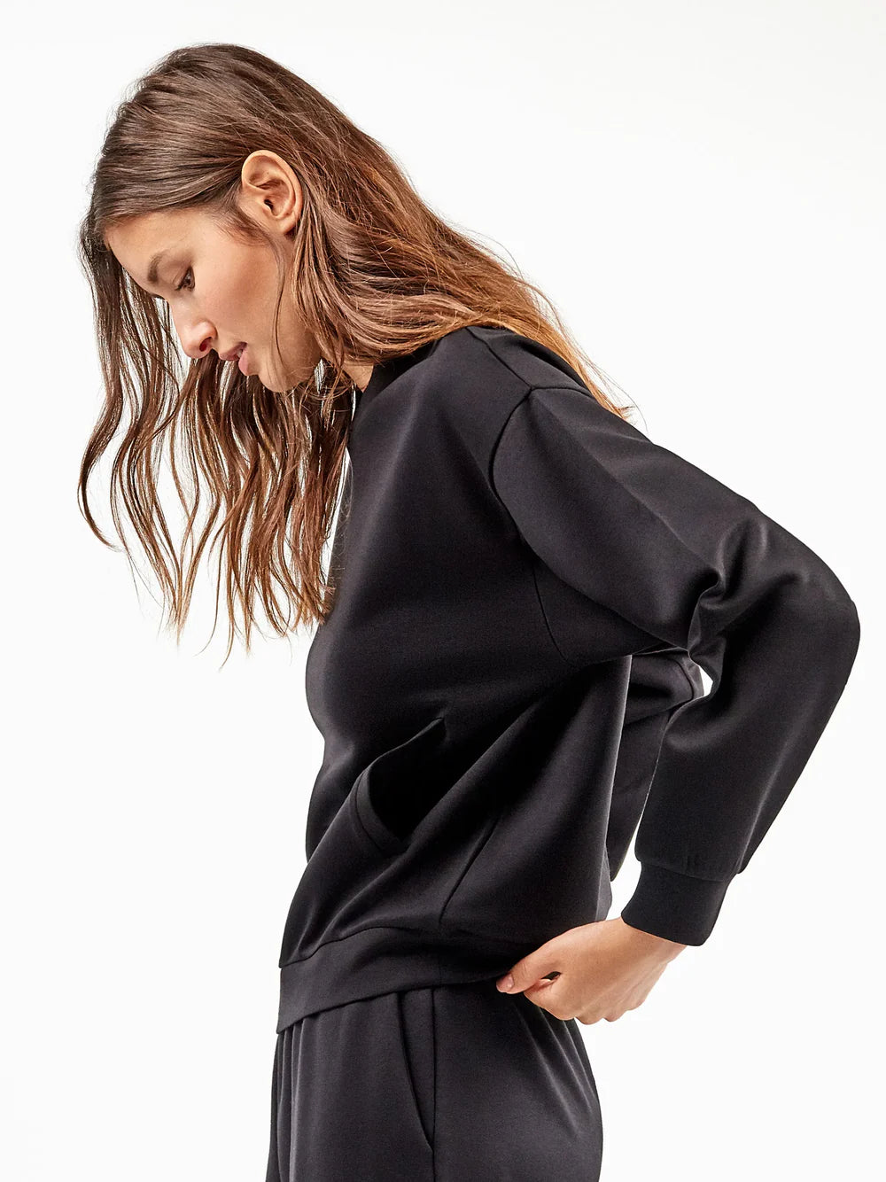 Pigiama Tuta Donna Gisela 2/70004TB – Felpa Crop e Pantalone Soft Touch Nero