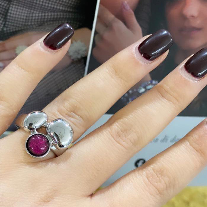 Anello Velvet Goccia Alexarte, taglia unica, forma a goccia con cristalli, resina vellutata e placcature oro e argento, Made in Italy.