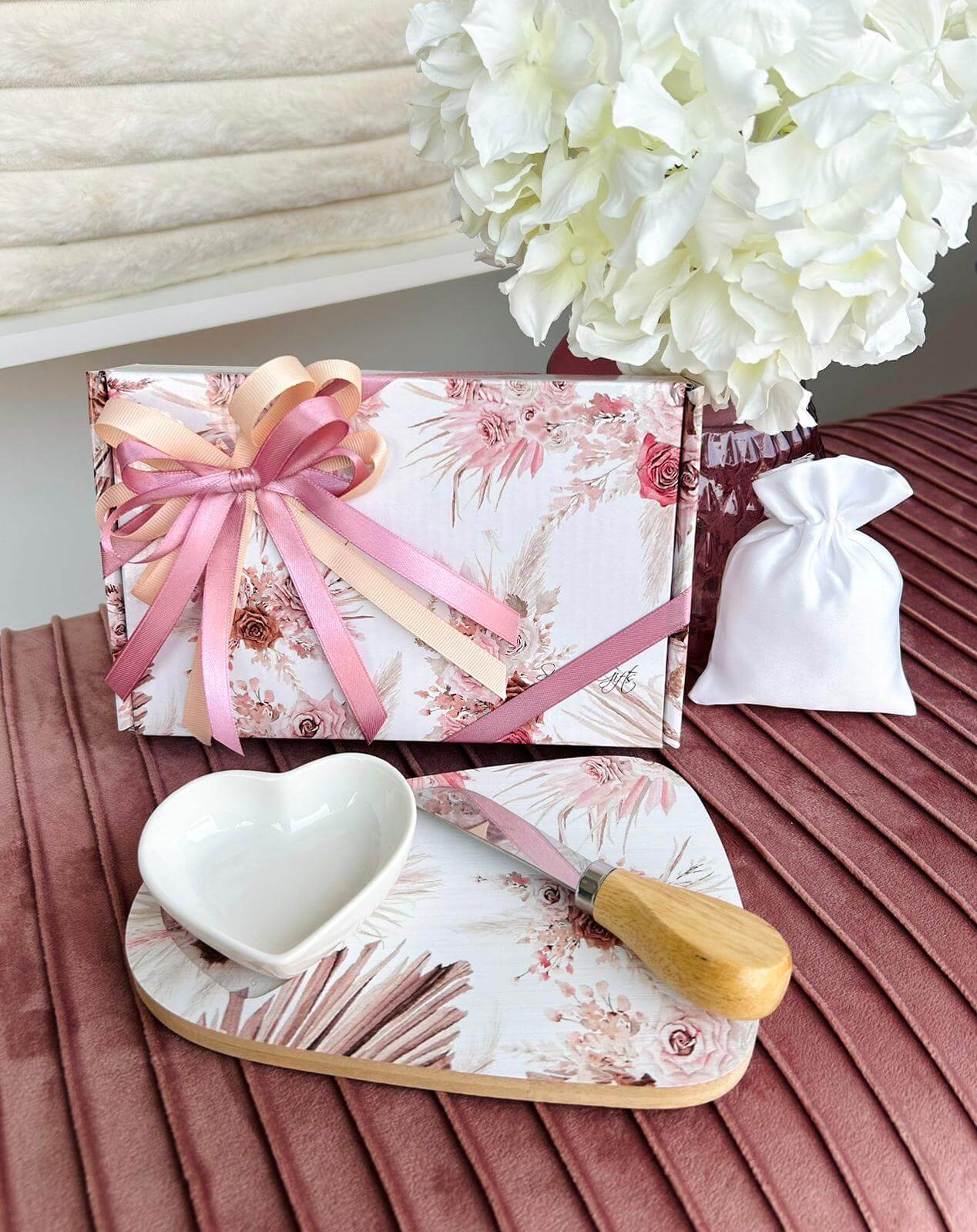 Set coltello con ciotola Special Gifts Rose