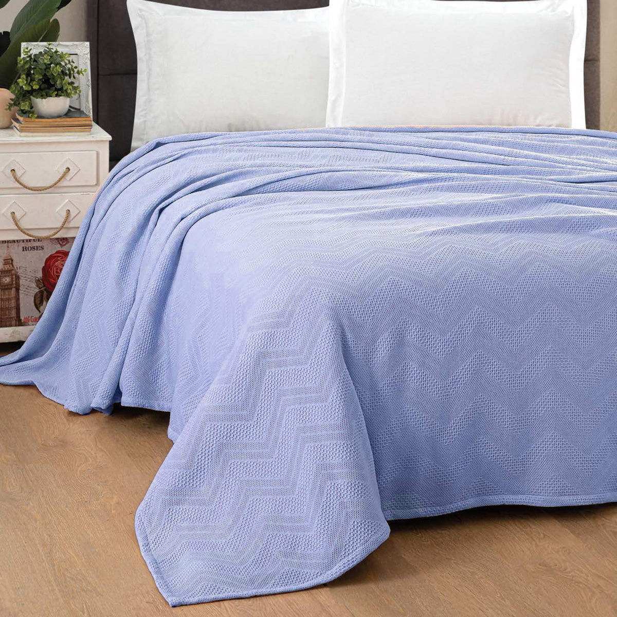 Copriletto singolo Maestri Cotonieri Zig Zag, misura 170x270 cm, 100% cotone, design geometrico moderno, tessuto Made in Italy.