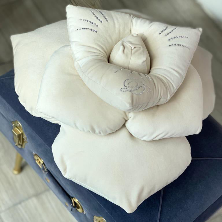 Cuscino arredo David Rosa 40x40 cm in velluto jacquard panna con cifra D in cristalli, stile damasco raffinato Made in Italy