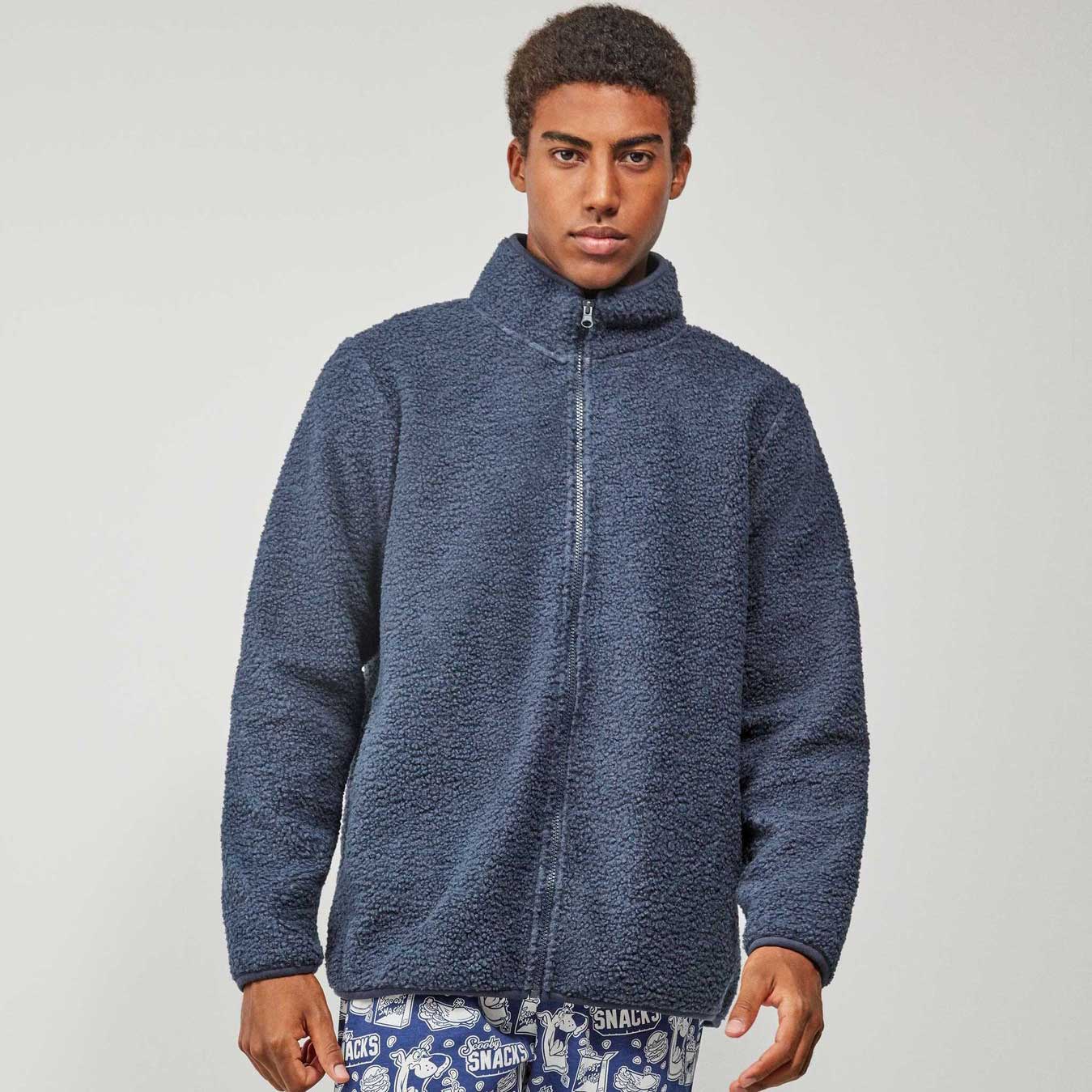 Giacca uomo modello Gisela 2/20248U S in tessuto montone e pile, con zip frontale e tasche laterali, stile casual invernale