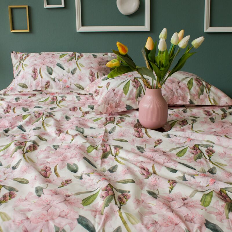 Completo lenzuola matrimoniale Himiko Maestri Cotonieri in puro cotone con lenzuolo sopra, sotto con angoli e federe 55x85. Made in Italy