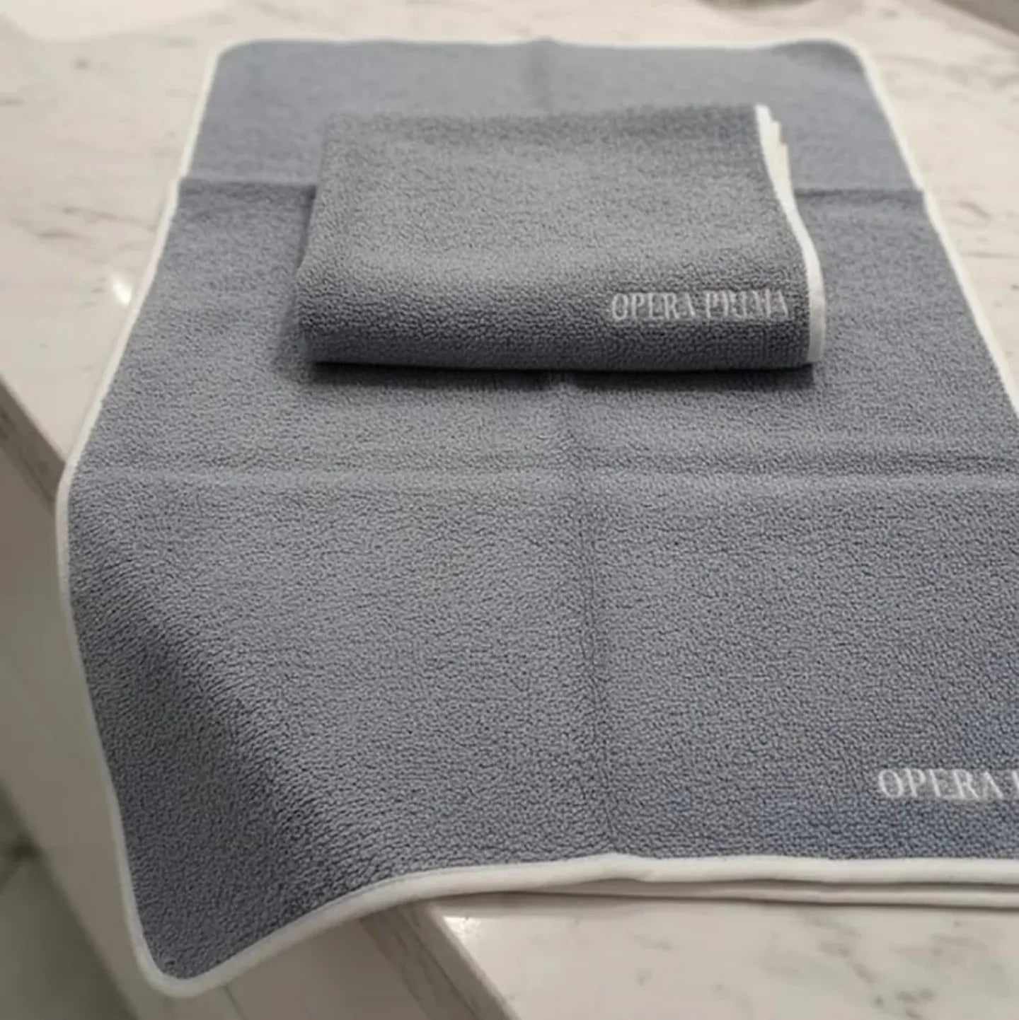 Set Asciugamani 1+1 Opera Prima Piping Spugna di Cotone - The King Luxury