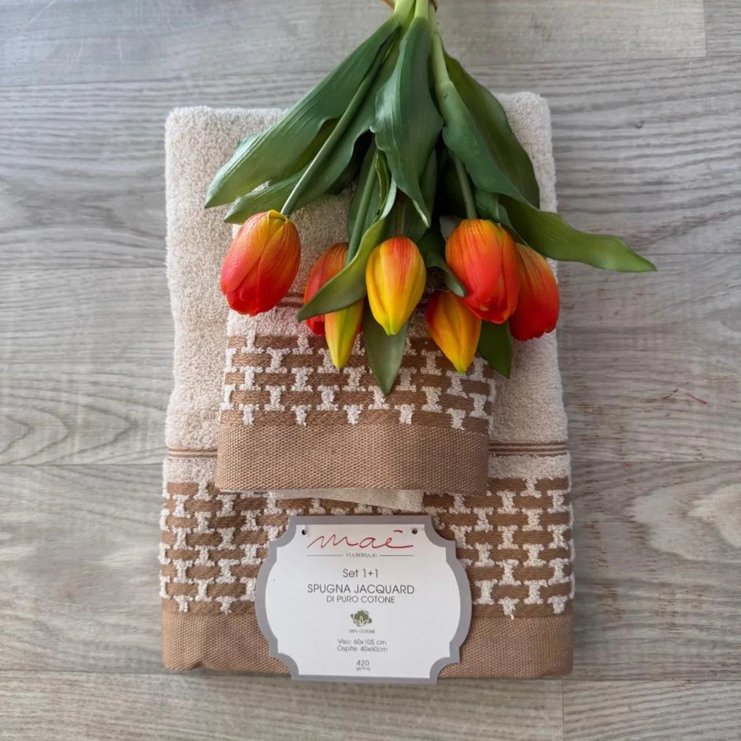 Set Asciugamani 1+1 Via Roma 60 Romantica – Spugna di Cotone Jacquard 420 gr/m² - The King Luxury