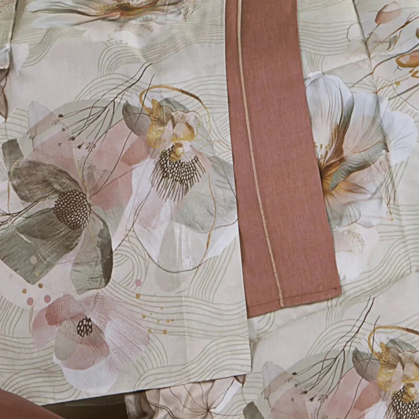 Trapunta Matrimoniale Blossom Double - Face in Percalle 200TC Riciclato – Tessitura Randi - The King Luxury