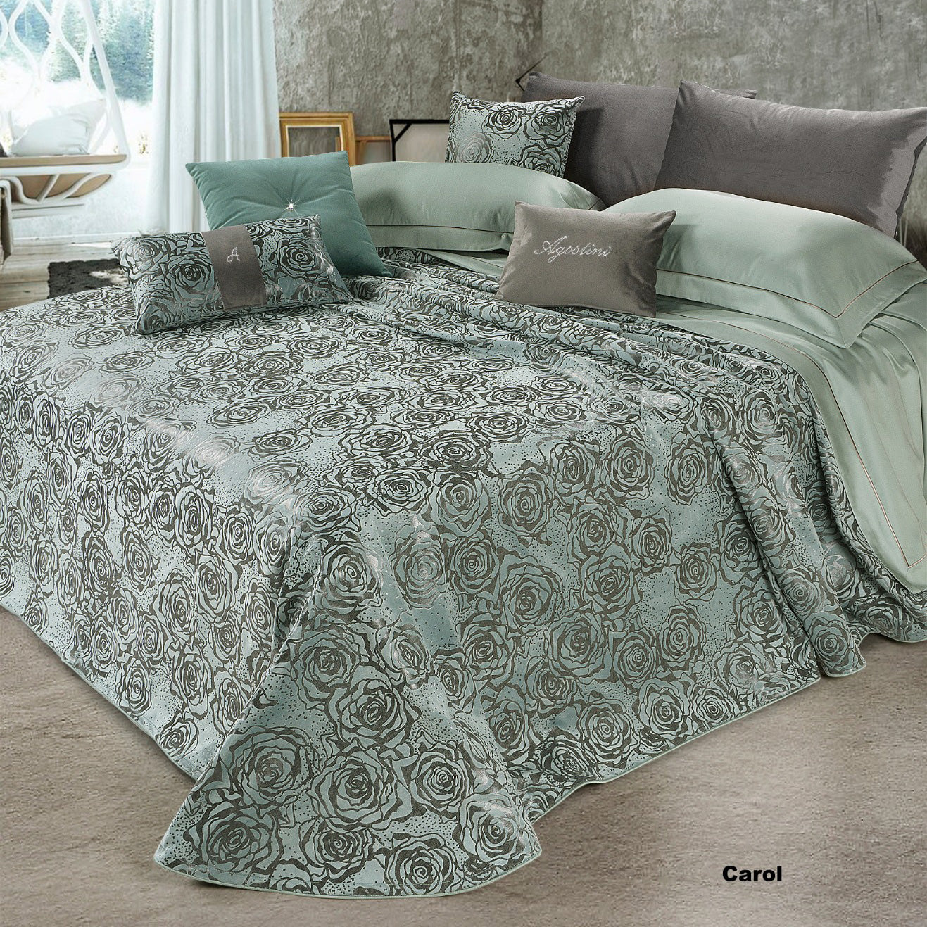 Completo lenzuola matrimoniale Agostini Carol in raso di cotone con 4 federe, lenzuolo con angoli e design elegante Made in Italy.