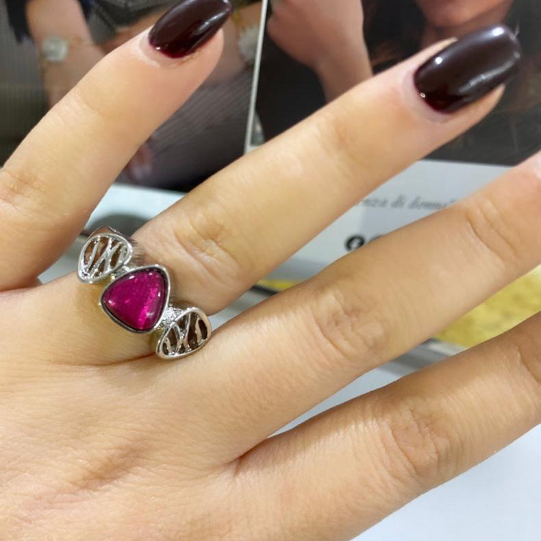 Anello Velvet Diamante Alexarte, taglia unica, con cristalli, resina vellutata e placcature oro/argento, design a diamante, Made in Italy.