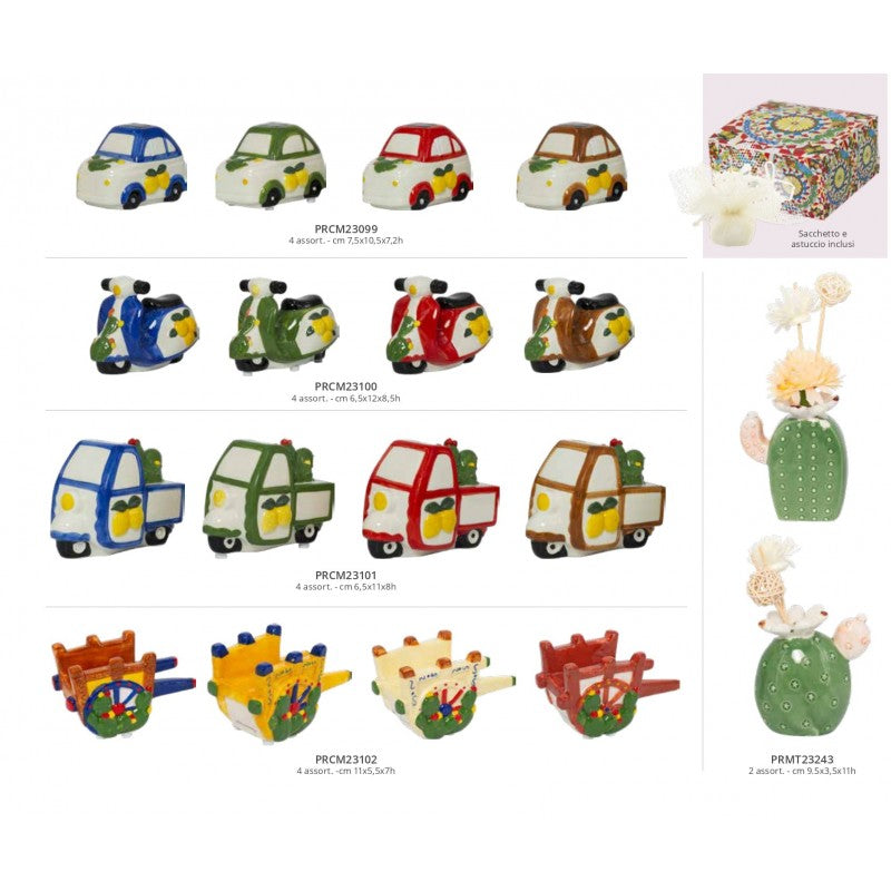 Bomboniera auto in ceramica 3D decorata, assortita in 4 varianti, con scatolo e sacchetto, perfetta per nascita bimbo o bimba