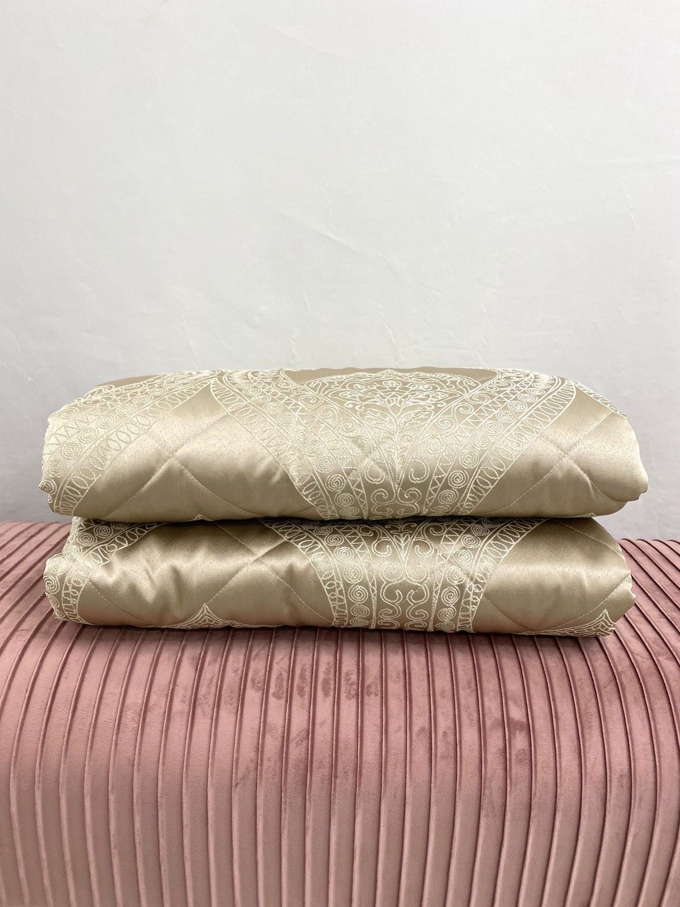 Trapuntino Via Roma 60 Beige 02 Jacquard