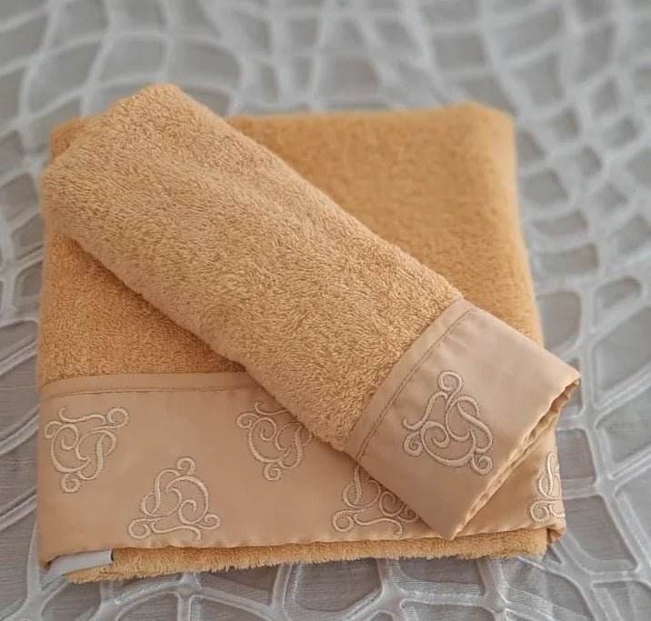 Set Asciugamani Carlo Pignatelli Emblema Spugna di Cotone - The King Luxury