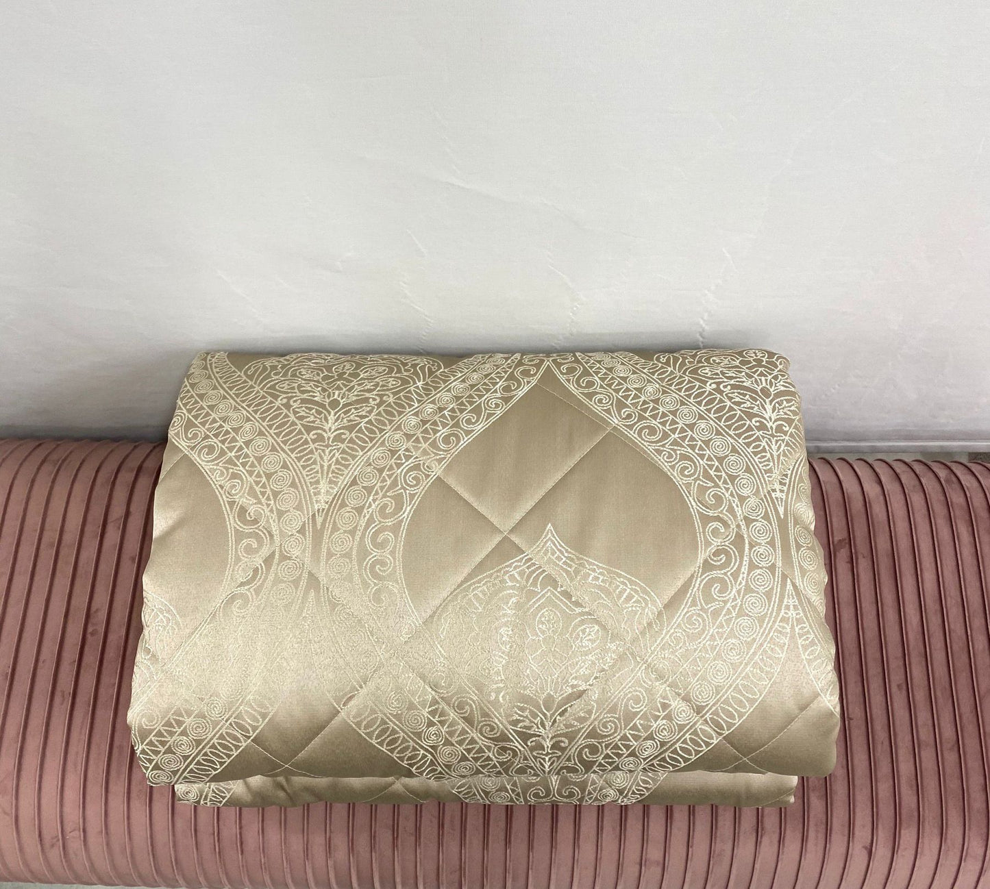Trapuntino Via Roma 60 Beige 02 Jacquard