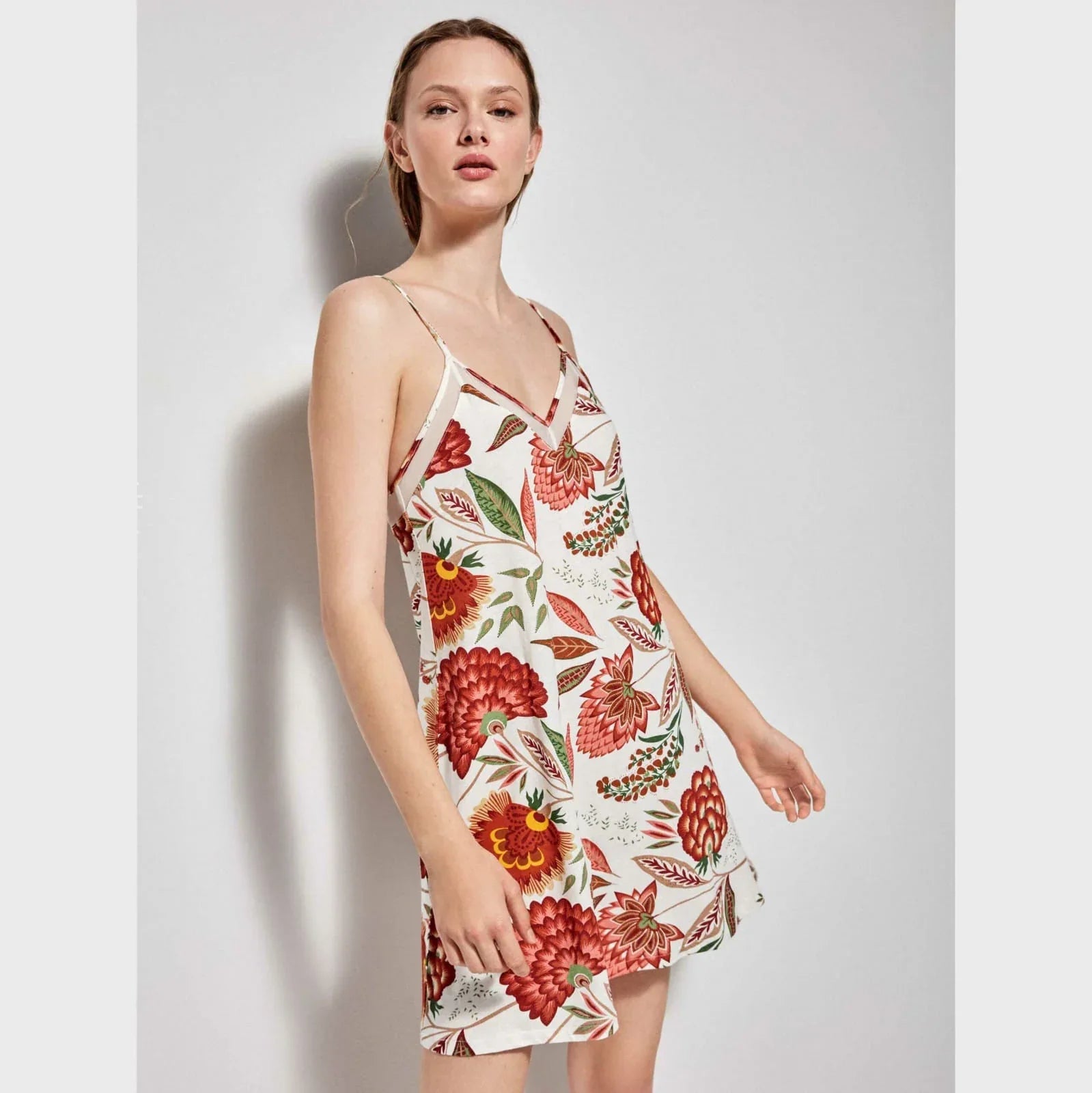 Camicia Notte Gisela – Spalline, Tulle e Stampa Floreale - The King Luxury