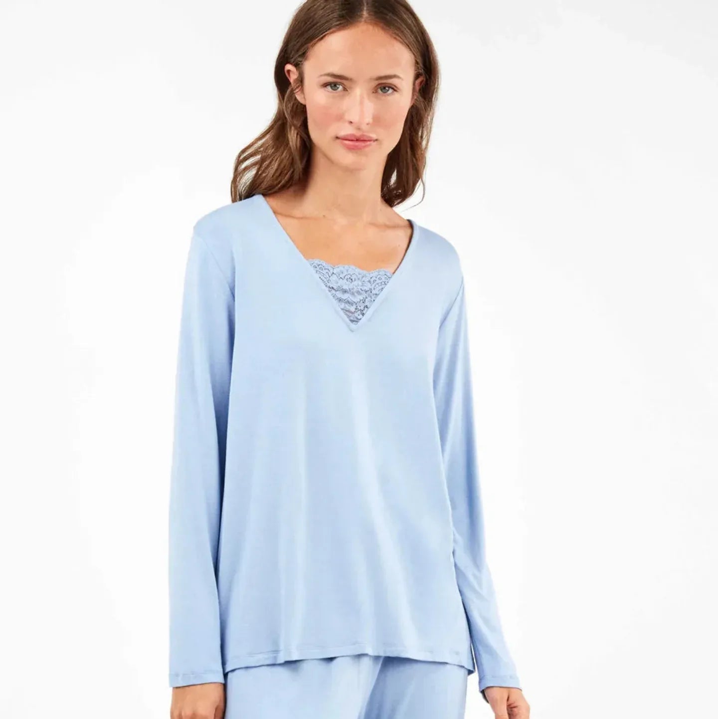 Pigiama Donna Autunno/Inverno Gisela 2/20318S – Monocromatico in Viscosa con Dettaglio Pizzo - The King Luxury