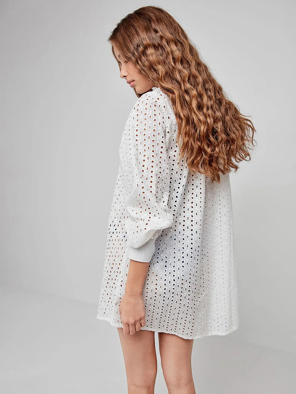 Camicia Gisela 2/40033T taglia S, in popeline 100% cotone, maniche lunghe, abito camicia con bottoni, ideale come copricostume estivo.